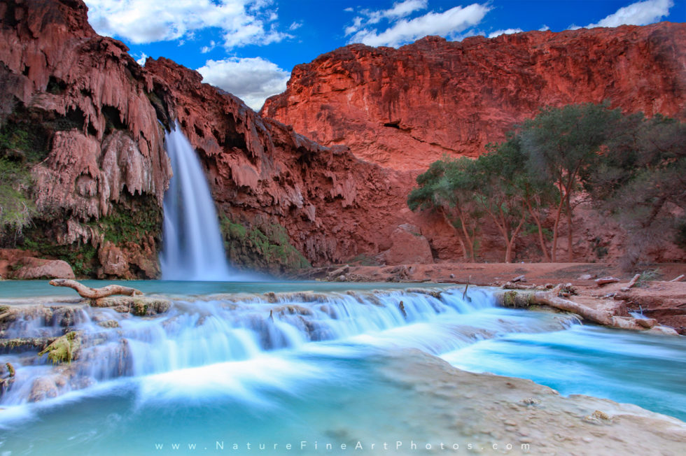 havasu falls waterfall in havasupai photo