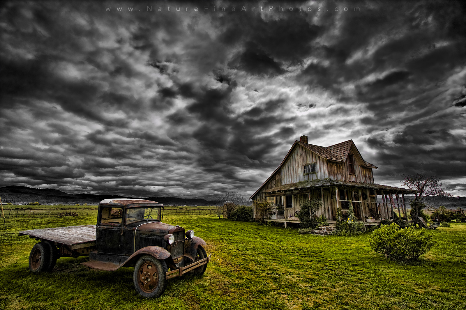 The Old Historic House Photo | Nature Photos