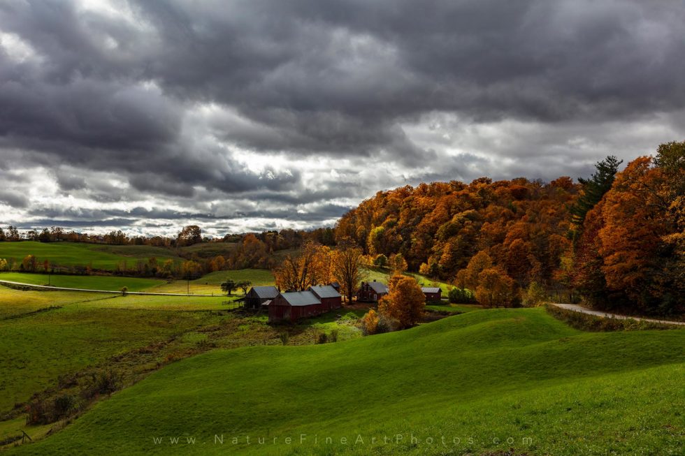 photo of Vermont Farm in fall foliage